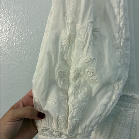 LoveShackFancy Women's Elegant White Dress - Picture 5 of 9